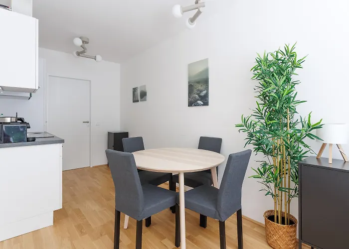 Apartman Modern With Free Parking Bécs